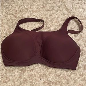 Lululemon sports bra- “run times” high support!